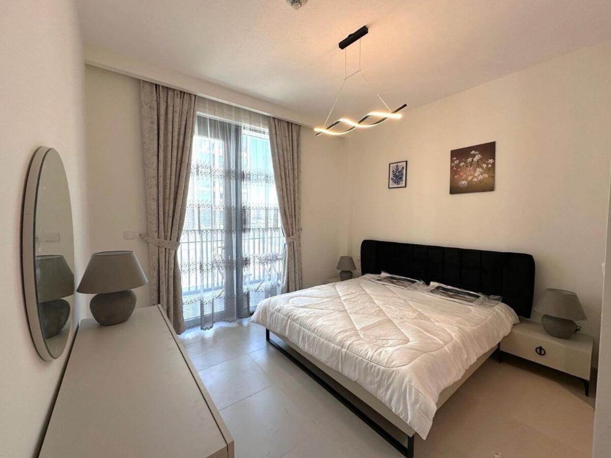 Apartment Luxury 2 Bedroom In Creek Harbour *